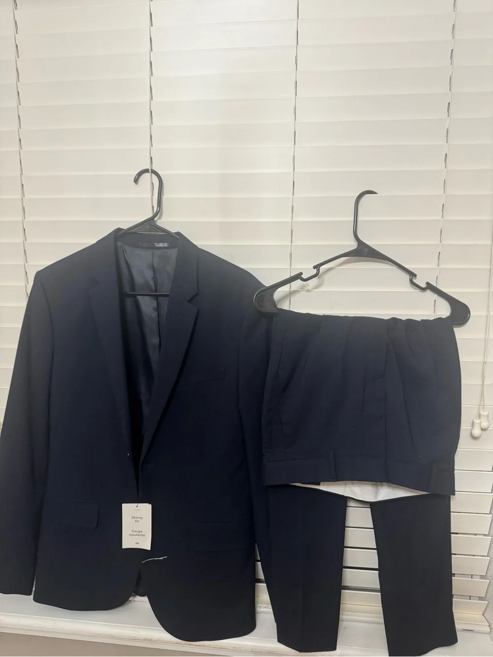 H&M Dark Navy Men's Suit Jacket and Trousers